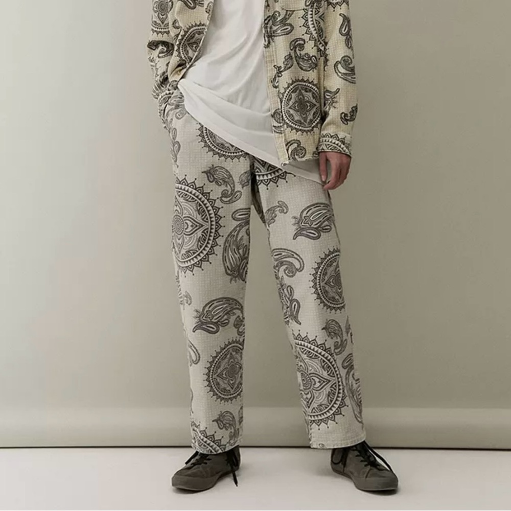 Urban Outfitters Mandela Paisley‎ Jogger/PJ Pull on Pants New size Small/Medium